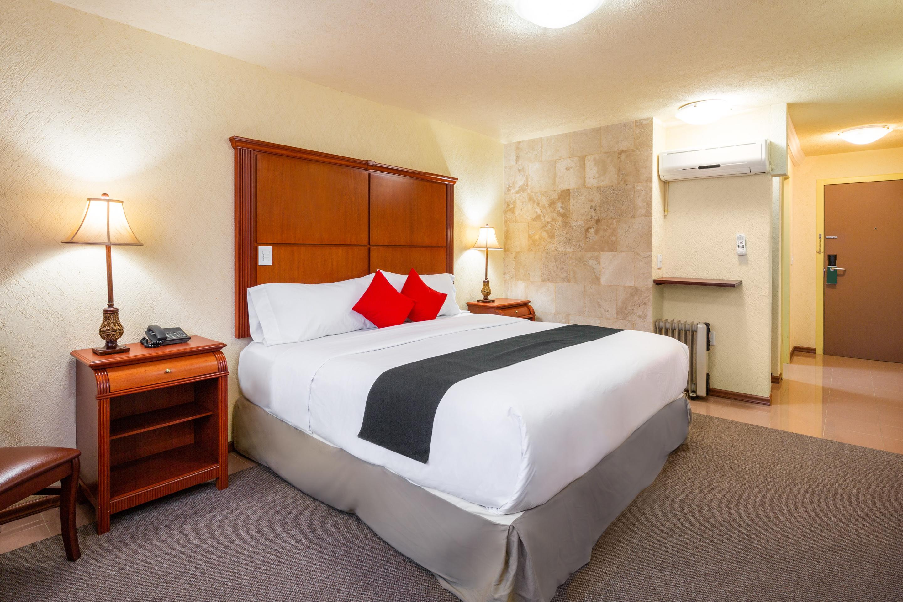 Howard Johnson By Wyndham โทลุกา ภายนอก รูปภาพ