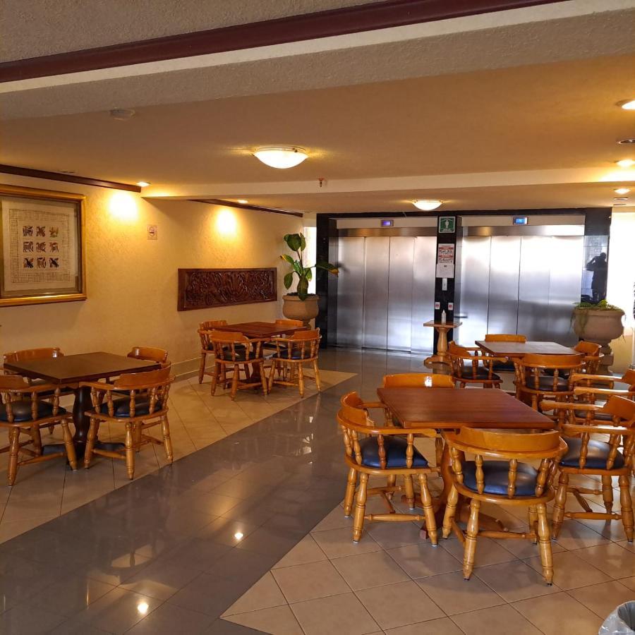 Howard Johnson By Wyndham โทลุกา ภายนอก รูปภาพ